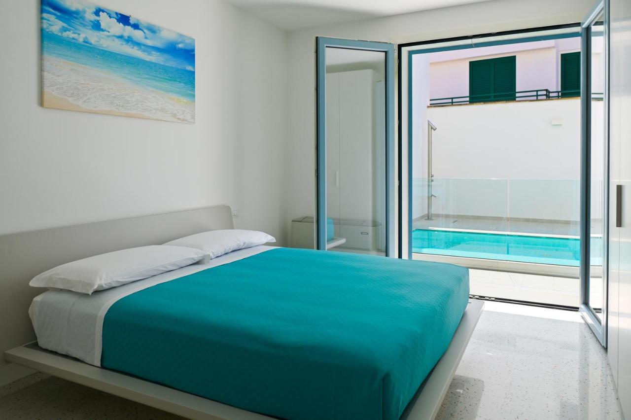 Perle Marine Suite Apartments Castro  Exterior photo